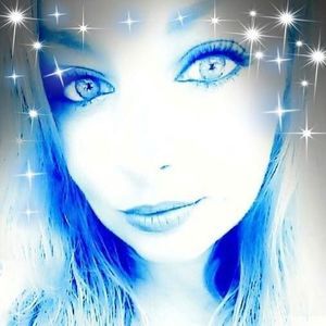 Meet your Posher, Brittani